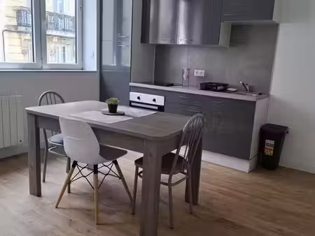 location t 2 meublé