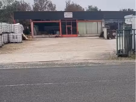 dépôt local hangar