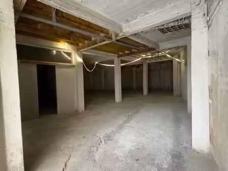 local de 250m2 en plein centre ville