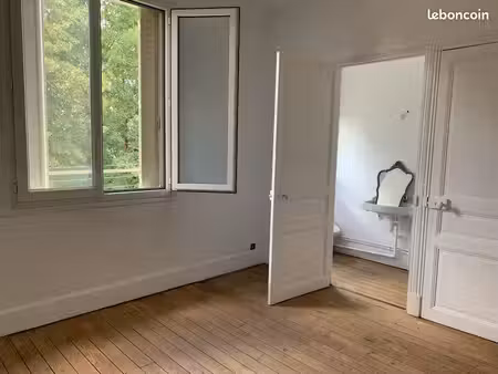 a louer maison mitoyenne centre ville à chauny
