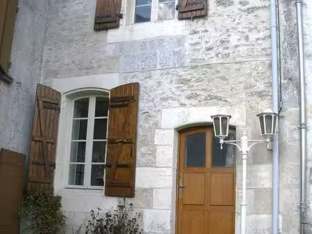 location maison deux chambres