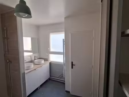 meuble 55m2 neuf balcon