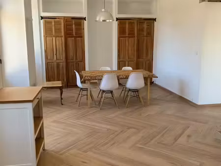 location meublée grand t3 terrasse