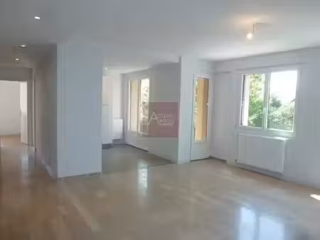 location appartement 3 pièces 68.44 m² à montpellier (34000)  1 056 €
