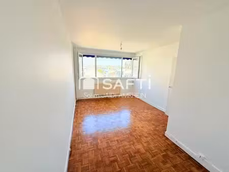 appartement proche métro et commerces