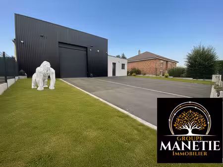 local / hangar rénové