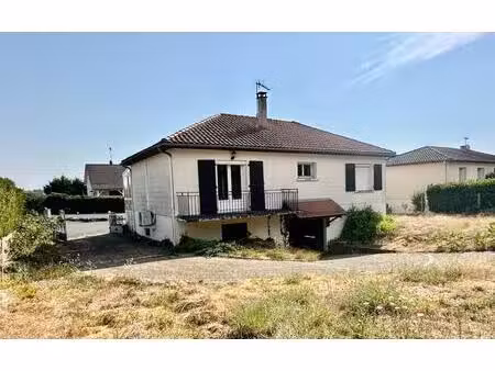 maison avec jardin et sous-sol complet – quartier calme – chauvigny