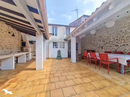 vente maison 6 pièces 141 m² la tremblade (17390)