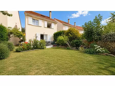 vente maison 7 pièces  144.00m²  vauréal