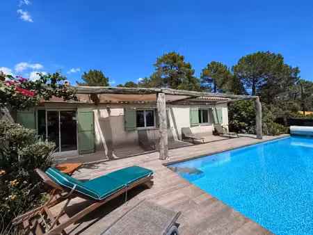 villa san-gavino-di-carbini - 3 chambres - 120m²