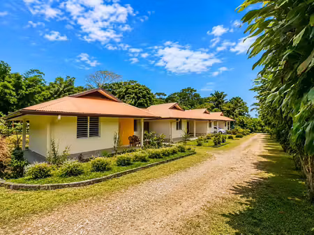 immeuble à vendre matoury 2 pièce(s) 267m2 546 000€