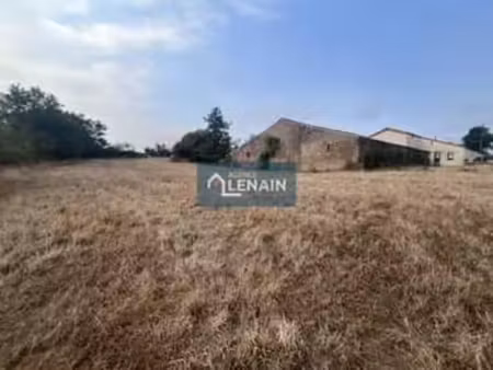 vente longère et corps de ferme à saint-pierre-des-échaubrognes (79700) : à vendre / 1m² s