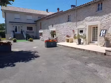 vente commerce 10 pièces 810 m² asnières-sur-saône (01570)