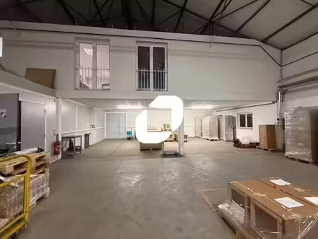 location local d’activités saint-ouen-l’aumone 95310 17m² à 289m²