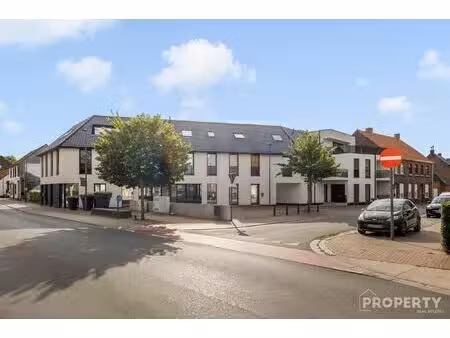 appartement te koop in spiere-helkijn met 2 slaapkamers
