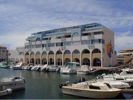 location local commercial sete 34200