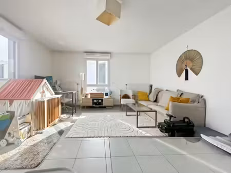 vente appartement 3 pièces 73 m² à bordeaux (33000)  315 000 €