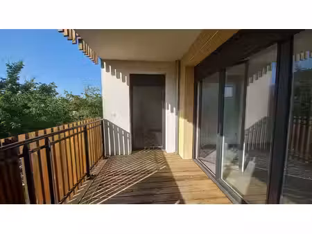 location appartement 3 pièces 63m² villeneuve tolosane 31270
