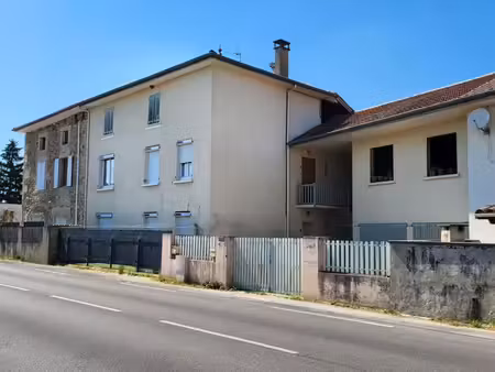 achat immeuble 208m² st lattier 38840