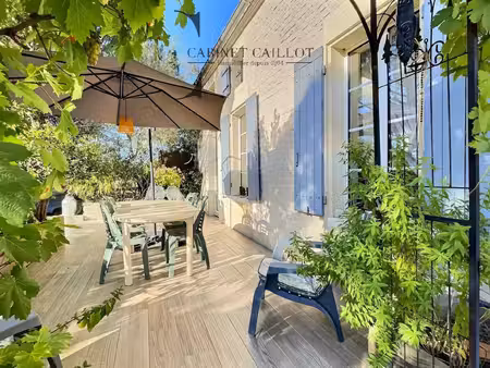 maison charentaise rénovée - entre saintes et cognac (réf. 61011)