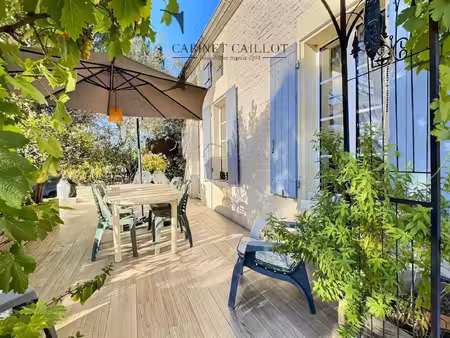 maison charentaise rénovée - entre saintes et cognac (réf. 61011)