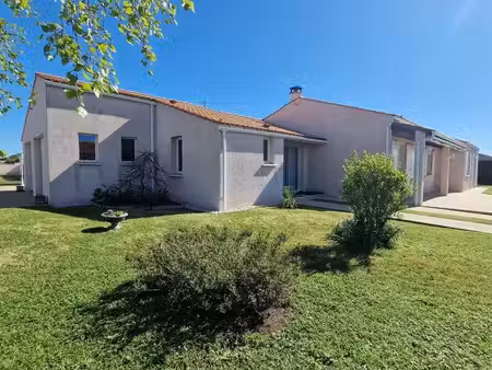maison 145 m² 5 chambres double garage 40 m²