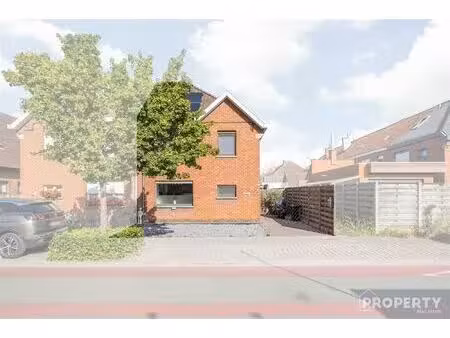 huis te koop in hulste met 3 slaapkamers