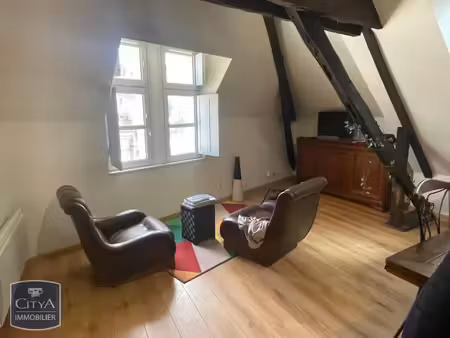 appartement à louer 2 pièces 36.73 m² - chinon (37) - 475€