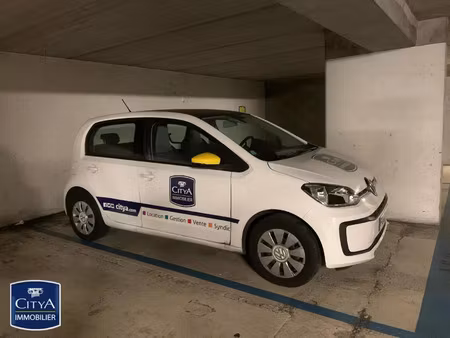 parking à louer - tours (37) - 46€