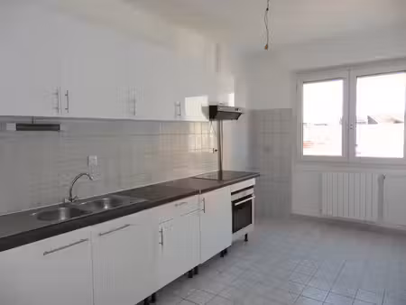 location appartement 1 pièce 35m²