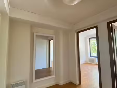 location appartement 4 pièces 116m² valence 26000