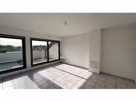 location appartement 2 pièces 51m²
