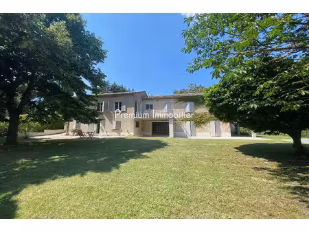 vente maison 7 pièces 270 m² aix-en-provence (13100)