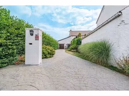 maison à vendre à rue revioux 140 rèves (vbe54929)
