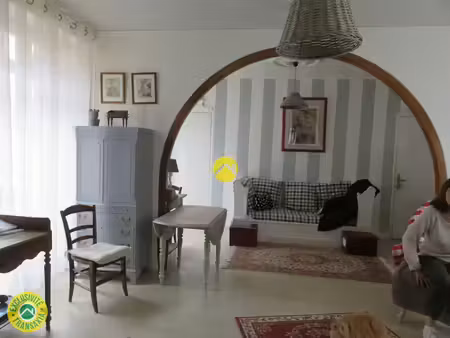 vente appartement 5 pièces 111 m² à dun-le-palestel (23800)  93 500 €