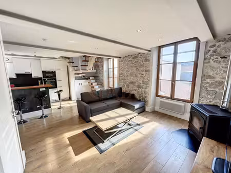 vallauris centre 3p en duplex a louer en meuble
