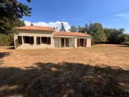 vente maison à la boissière-des-landes (85430) : à vendre / 144m² la boissière-des-landes