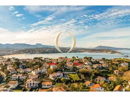 saint jean de luz/sainte barbe - bel appartement t3 de plein pied avec terrasse  parking .