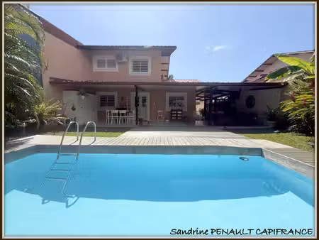 a vendre a kourou (guyane francaise) une splendide maison t4 jumelee de 90 m² - terrain de