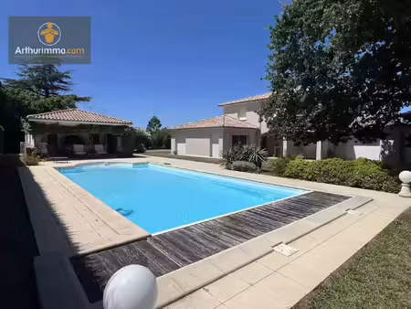 vente maison 8 pièces 224 m2 à marmande