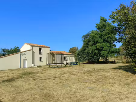 location maison 4 pièces 107 m2 à saint-julien-de-concelles