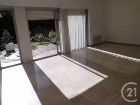location appartement 3 pièces à nantes jonelière (44000) : à louer 3 pièces / 91m² nantes 