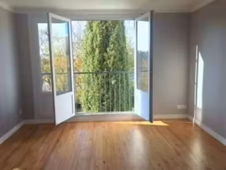 location appartement 3 pièces meublé à nantes (44000) : à louer 3 pièces meublé / 52m² nan
