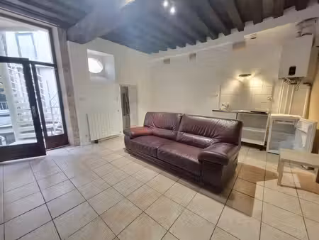 location appartement 2 pièces 46m² nevers 58000