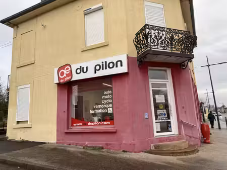 location local commercial 83m² le breuil 71670