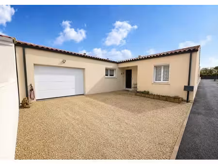vente maison 5 pièces 104 m² saint-sulpice-de-royan (17200)