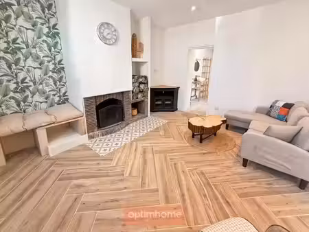 location meublée maison 3 pièces 66 m² à clermont (60600)  1 390 €