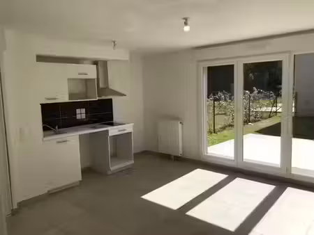 location villa 3 pièces 56.97 m² à etampes (91150)  813 €