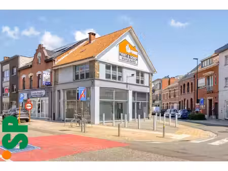 commercieel te koop in geel