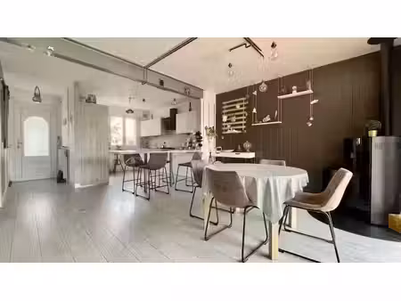 location maison 5 pièces 90 m² à epinal (88000)  1 100 €